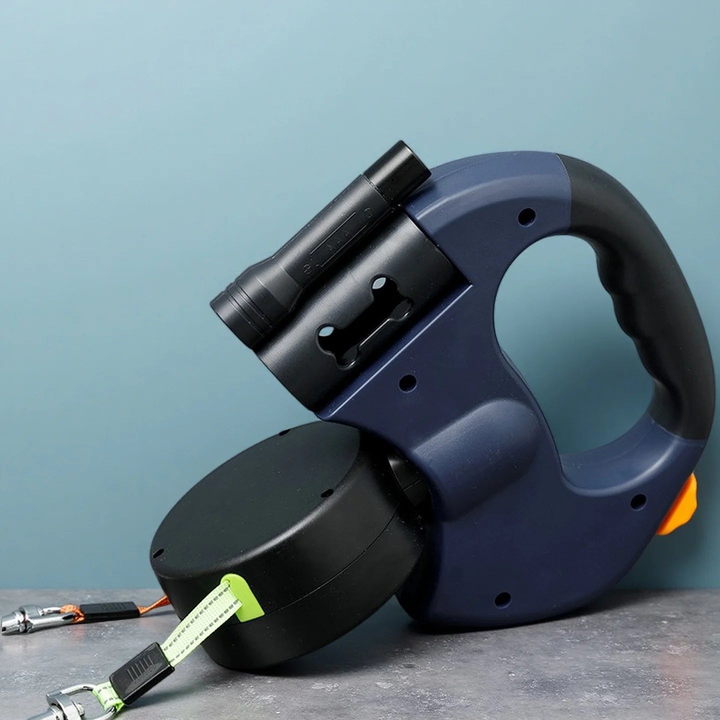 Correa Retráctil Negra Doble para Perros con Luz LED y Rotación 360° – 3 Metros